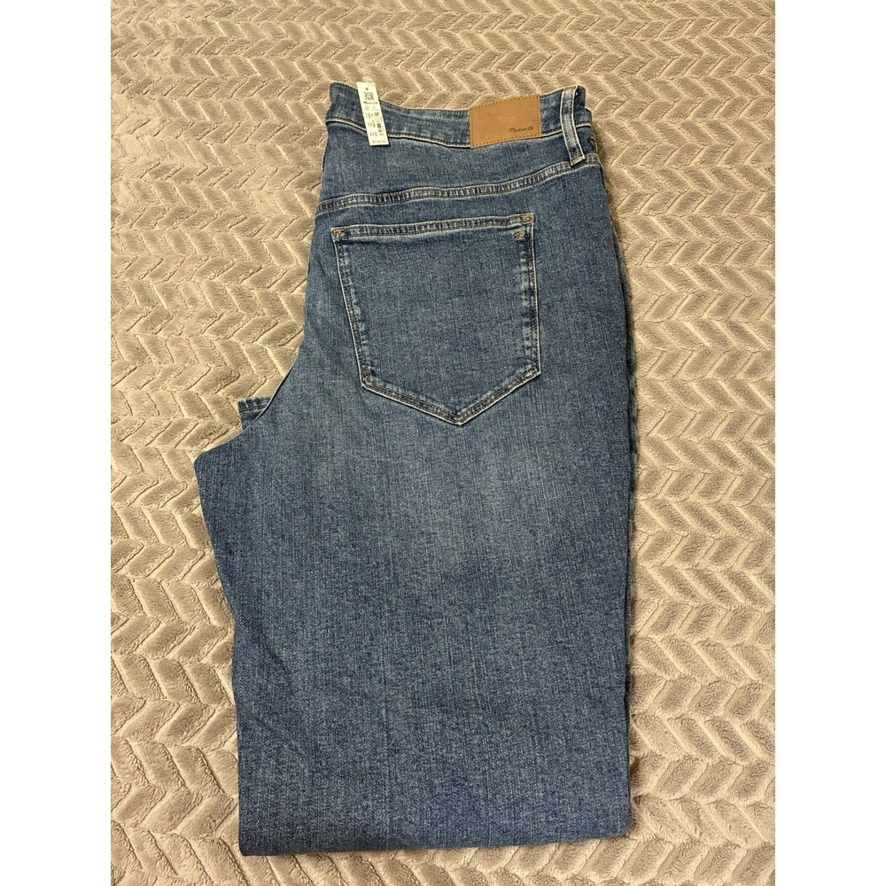 Madewell 20W Cali Demi Boot Cut Jeans Magic Pockets Inseam 24 NWT 99% Cotton